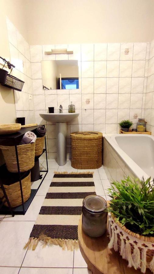 Apartament Un Nid D'Amour Ruoms Zewnętrze zdjęcie