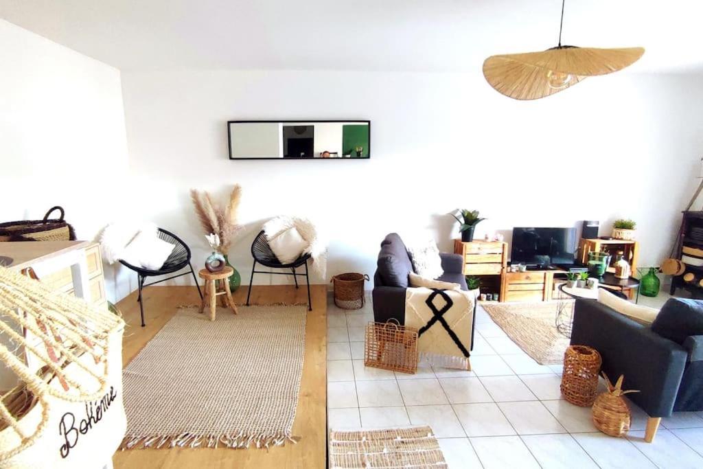 Apartament Un Nid D'Amour Ruoms Zewnętrze zdjęcie