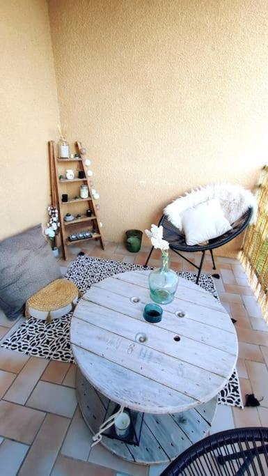 Apartament Un Nid D'Amour Ruoms Zewnętrze zdjęcie