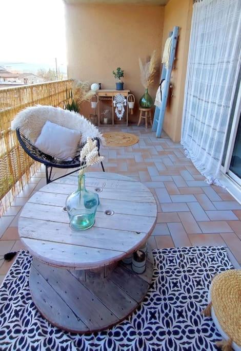 Apartament Un Nid D'Amour Ruoms Zewnętrze zdjęcie